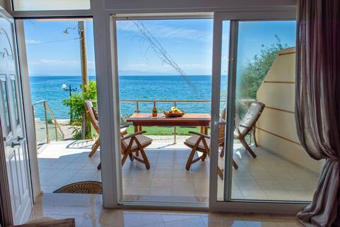 On the sea/ Sul Mare