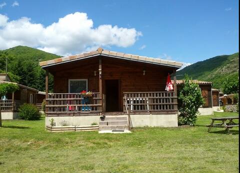 Le Clos Chantéric accommodates up to 5 people