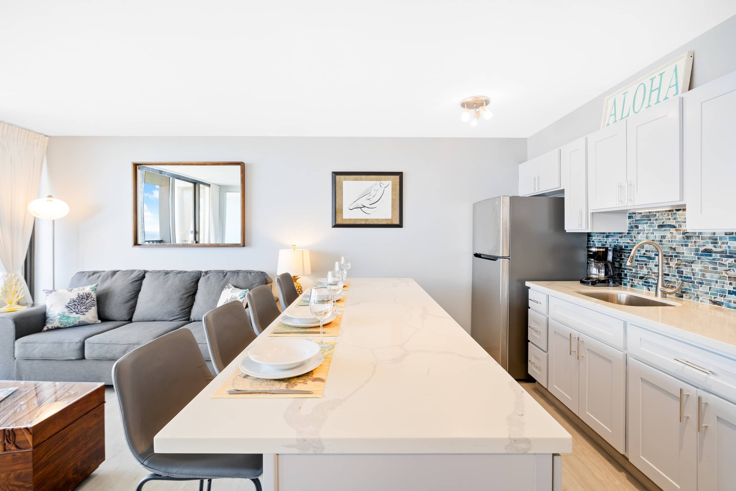 Condo in Honolulu · ★4.91 · 1 bedroom · 2 beds · 1 private bath - Image 16