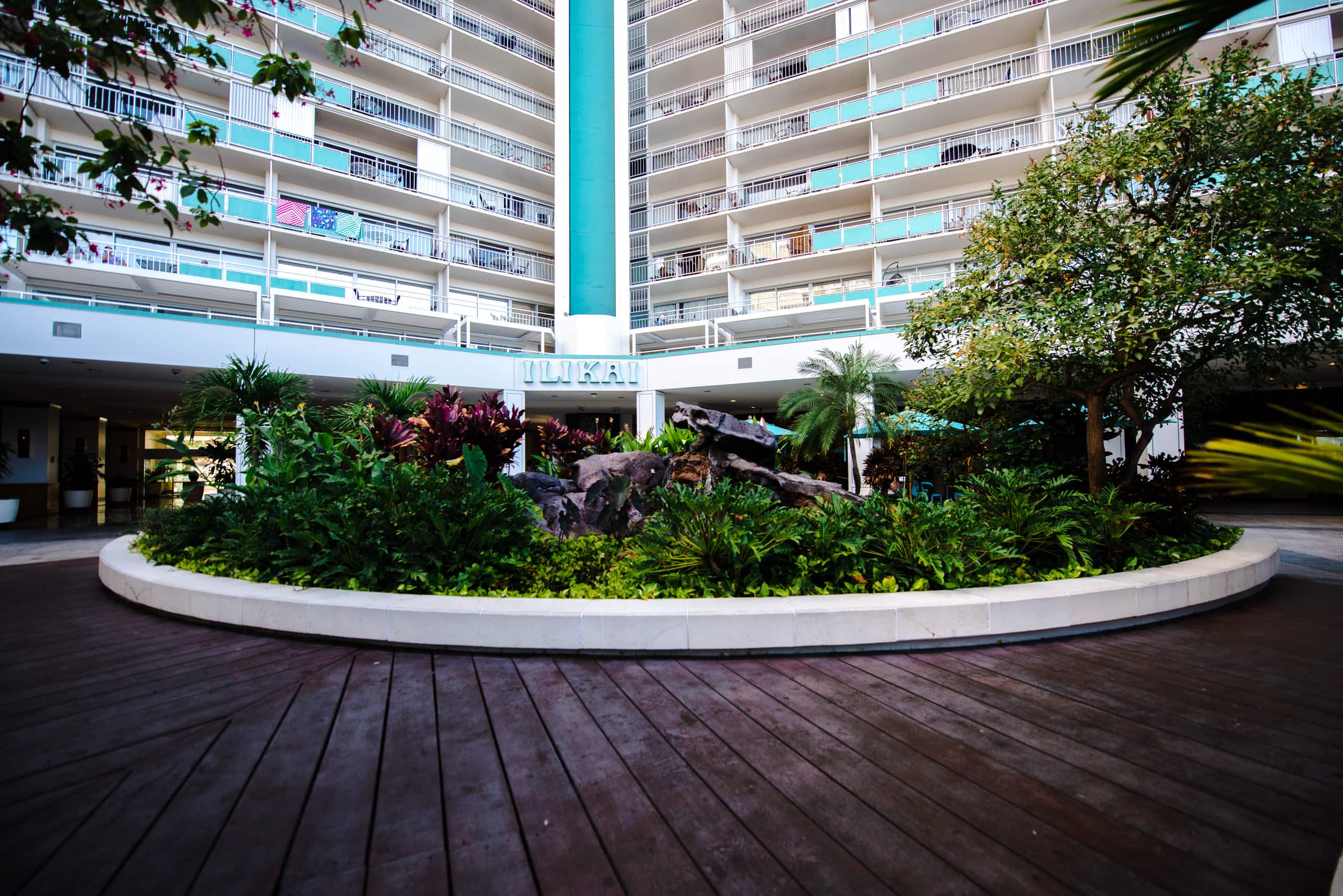 Condo in Honolulu · ★4.94 · 1 bedroom · 2 beds · 1 private bath - Image 20