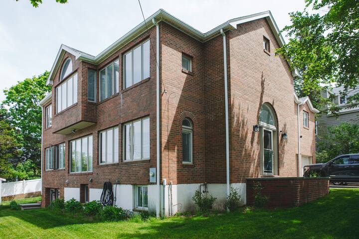 Listing Photo
