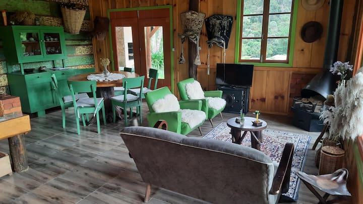 Cabana Araucária 
     Bom Retiro - Bom Retiro
