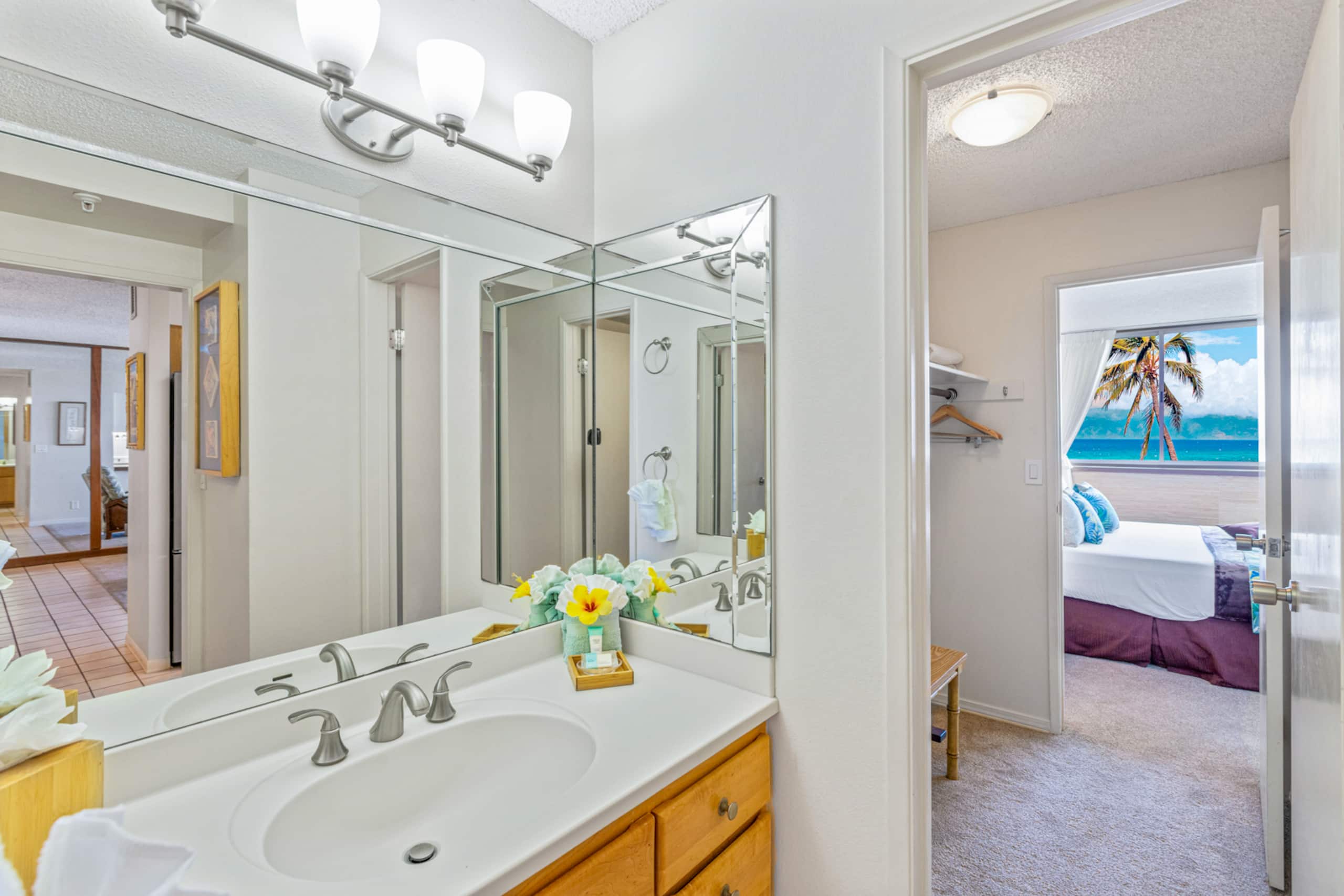 Condo in Lahaina · ★4.83 · 1 bedroom · 2 beds · 1 bath - Image 15