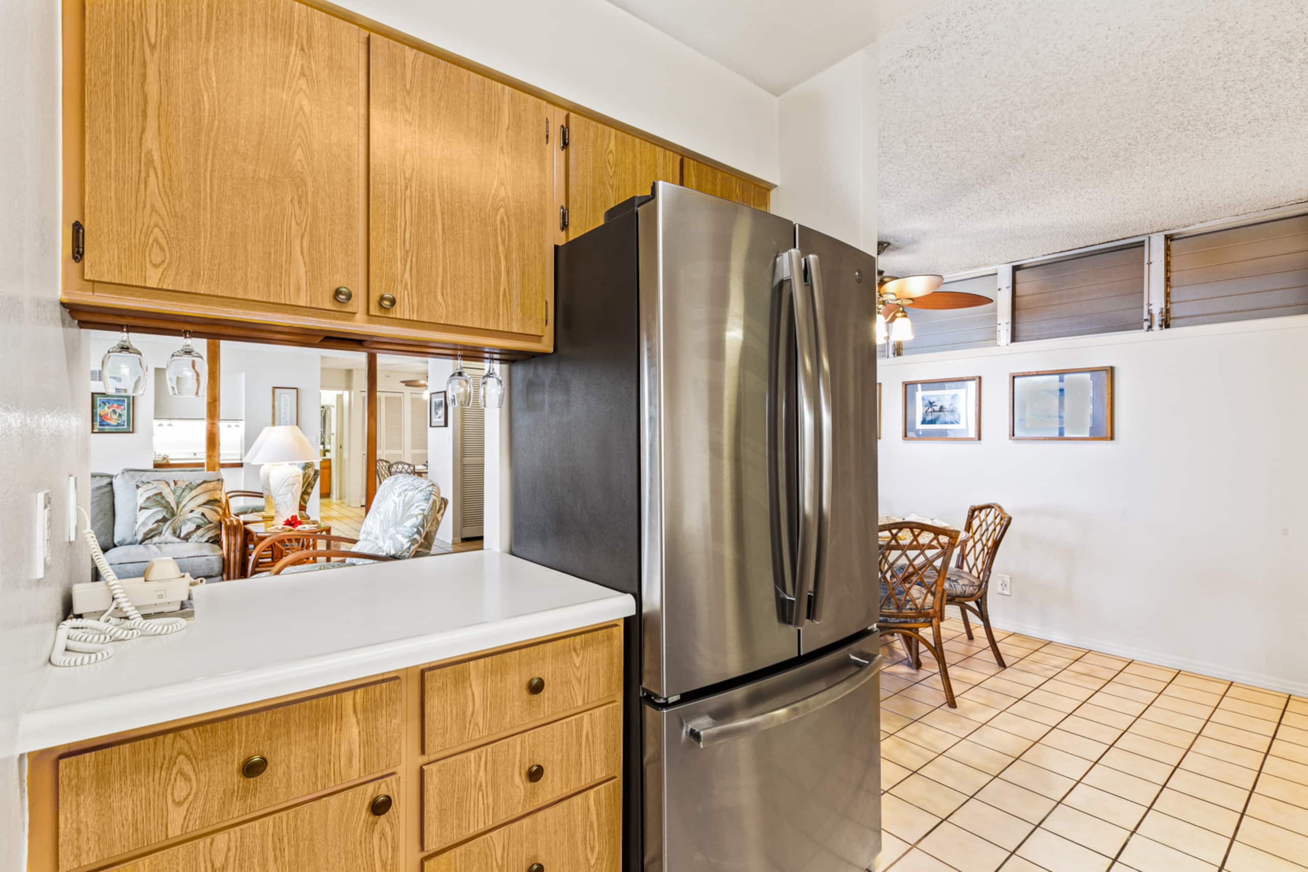 Condo in Lahaina · ★4.83 · 1 bedroom · 2 beds · 1 bath - Image 6