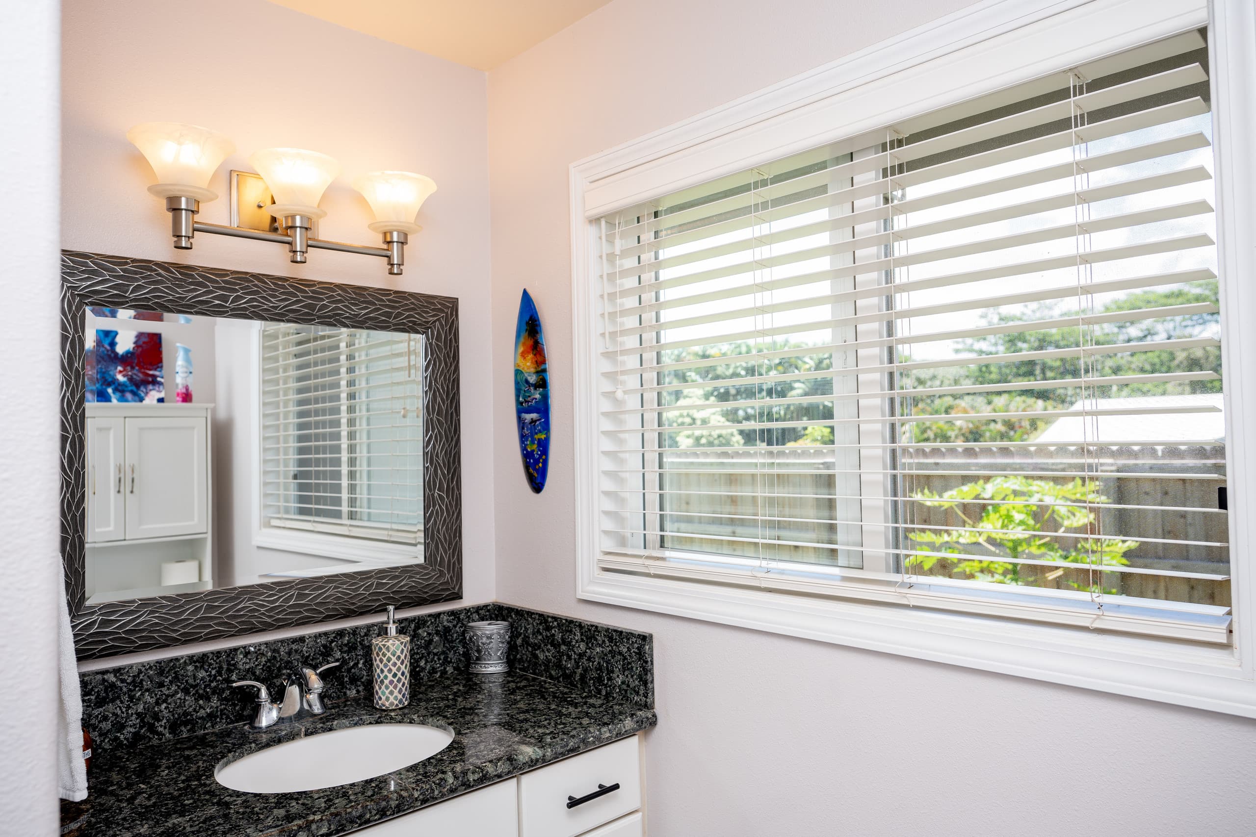 Rivendell Oasis: Private Hot tub! NO cleaning fee! - Image 14