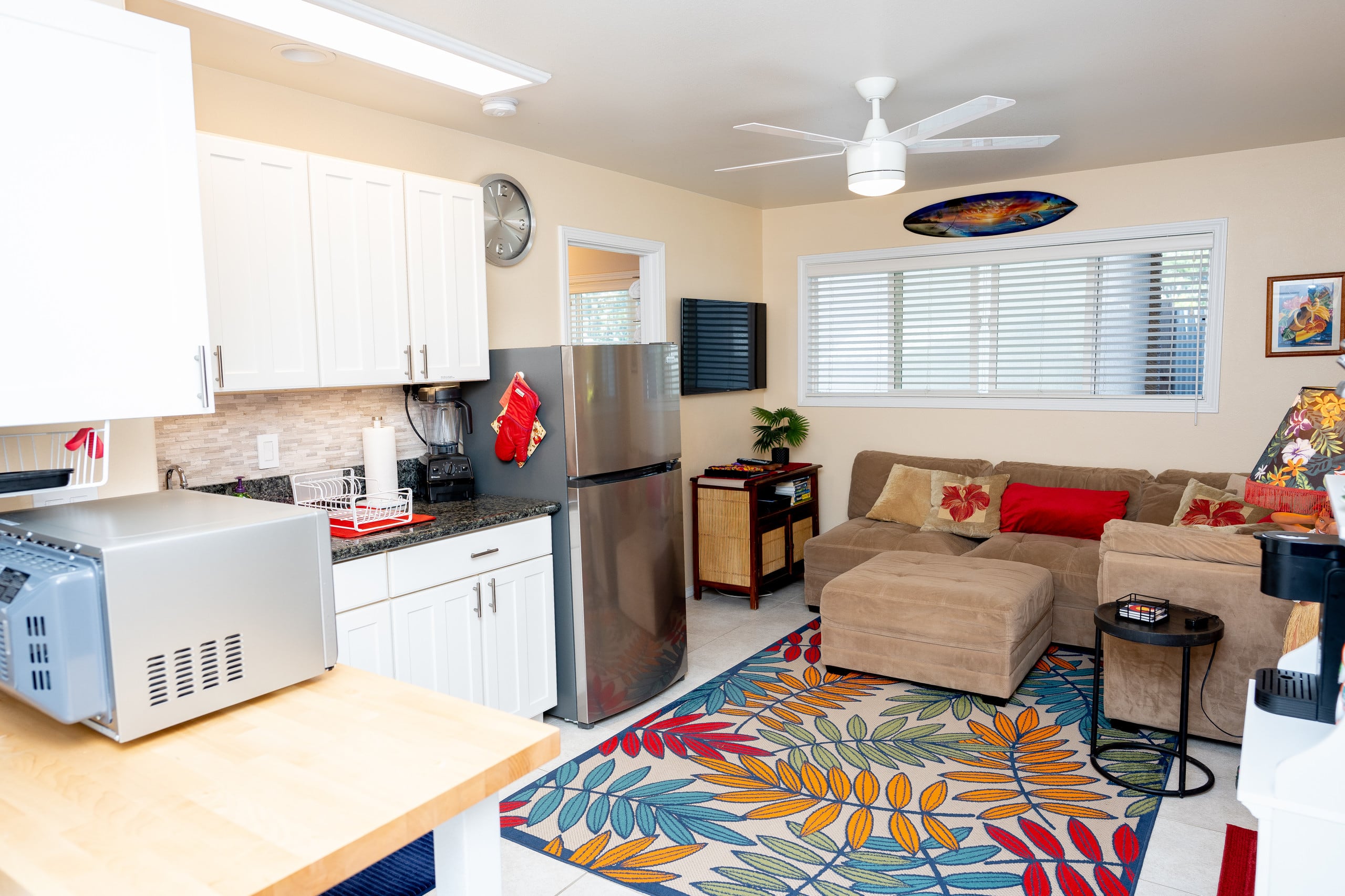 Rivendell Oasis: Private Hot tub! NO cleaning fee! - Image 3