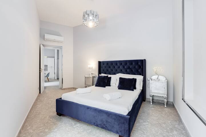 Trevi Fountain -NOAH- Your Italian Holidays gallery image 5