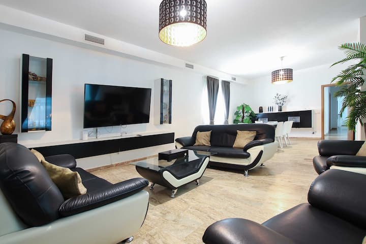 Modern Villa Pool Sauna Gym Near The Beach - Marbella