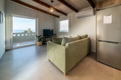 Top Airbnb: Ionian Blue Suite in Δήμος Πρέβεζας