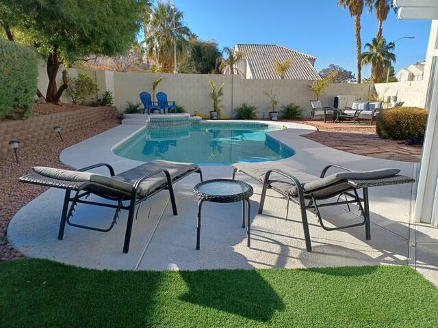 Splash into FUN! 10 min Strip, Htd Pool BBQ Pet OK gallery image 2