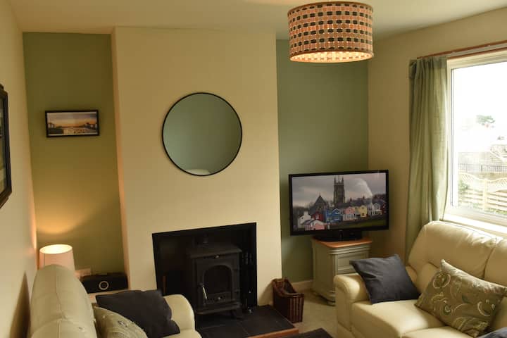 Homely 3-bedroom Coastal Home - Aberaeron
