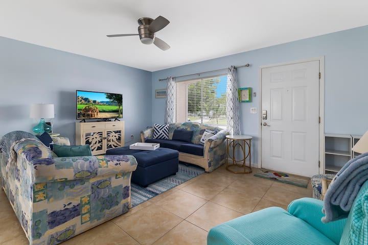 "Waterfront Oasis With Heated Saltwater Pool" - Port Charlotte, FL