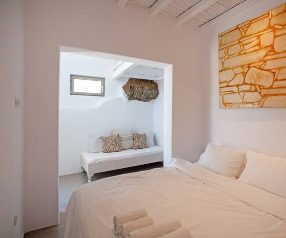 Brand New Sea Breeze 5Bedroom Mykonos Luxury Villa gallery image 4