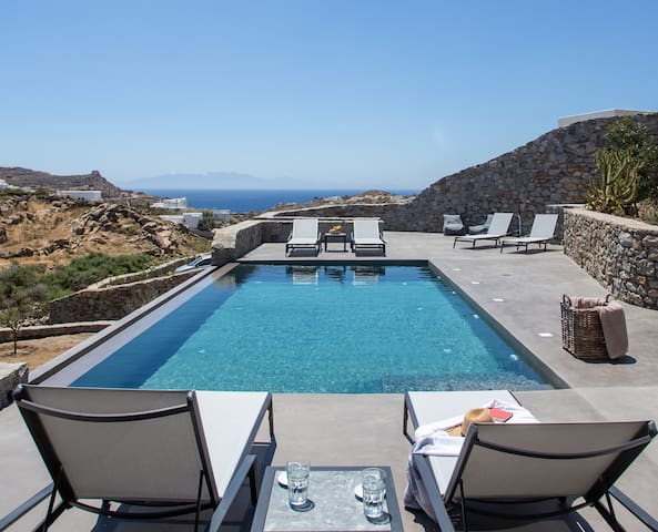 Brand New Sea Breeze 5Bedroom Mykonos Luxury Villa