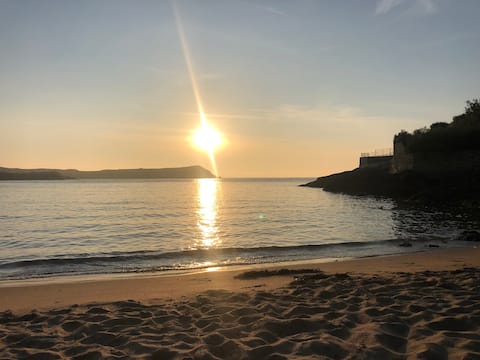 Top Airbnb: St-Malo, cozy sea view overlooking the ramparts in Saint Malo