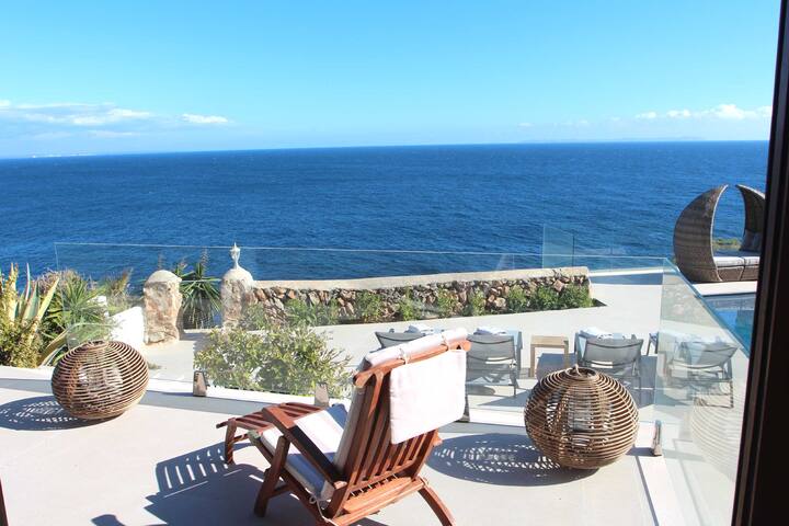 1st sea line Villa “Tre Pini” Cala Pi, Mallorca gallery image 5