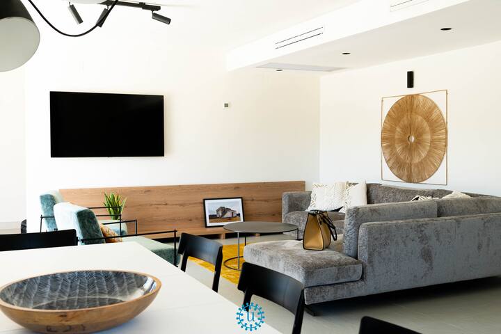 Peace, quiet, ideal for families villa with pool gallery image 5