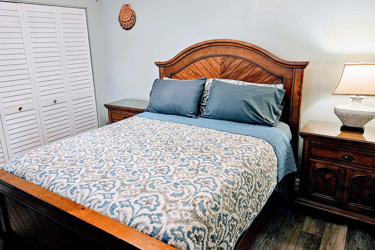 Armario grande. Cama Queen del tercer dormitorio.