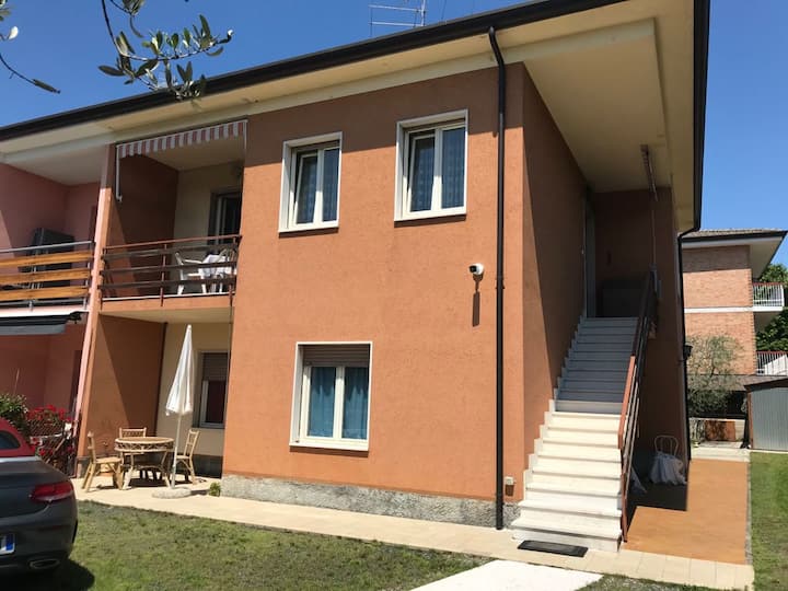 Appartamento Con 2 Camere - Garda