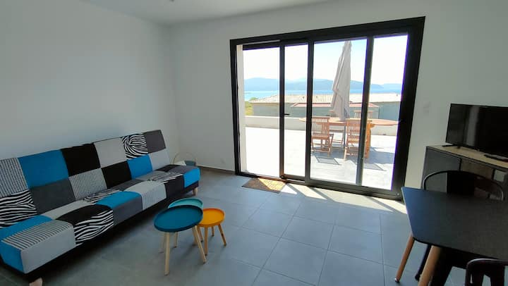 Ravissant F2 Vue Mer, Avec Piscine Hors Sol - Cargese