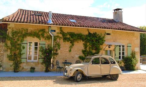 Gite near the most beautiful village in France Aubeterre
