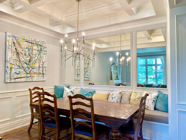 5 bdrm, 4.5 bath Stunning House in Midtown gallery image 5