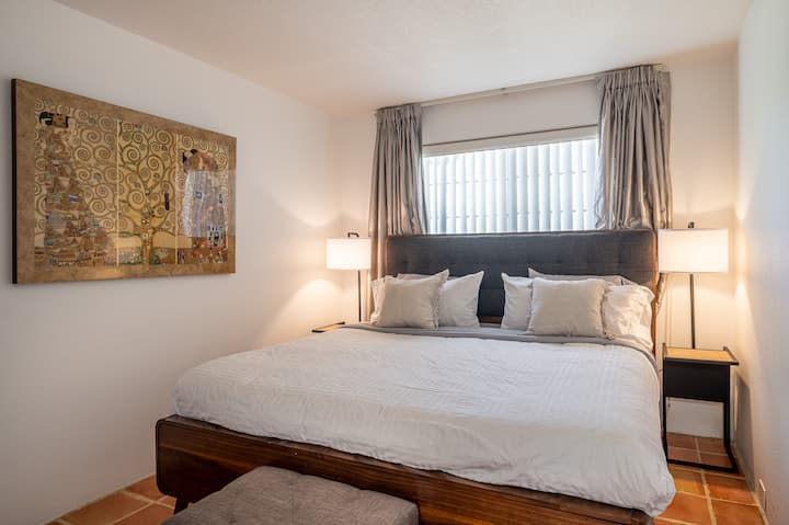 საძინებელი 4