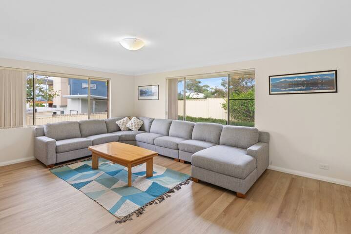 Seachange gallery image 4