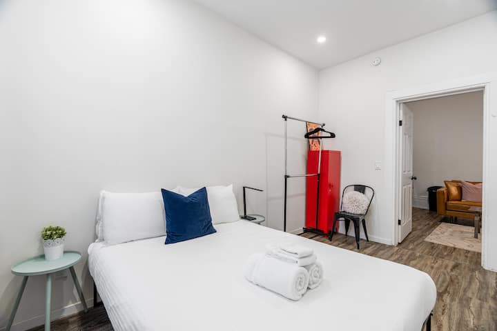 غرفة النوم 1