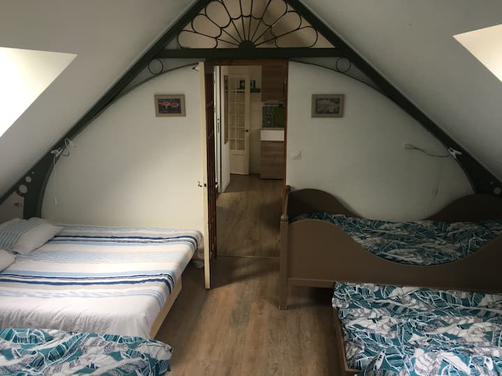 Dortoir : configuration à 8 couchages 