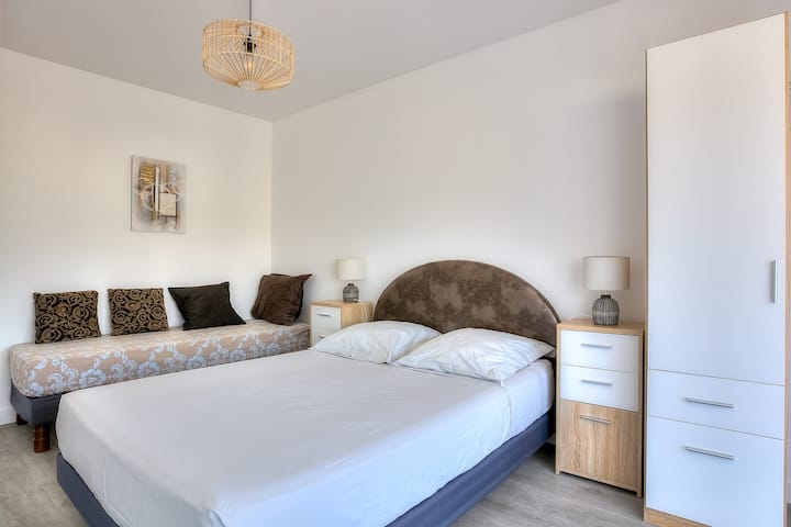 ห้องพักมี 3 เตียง