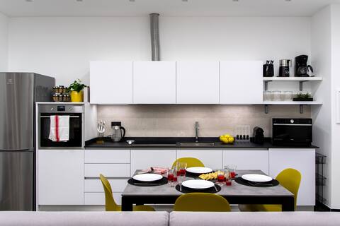 New apartment with free parking garage