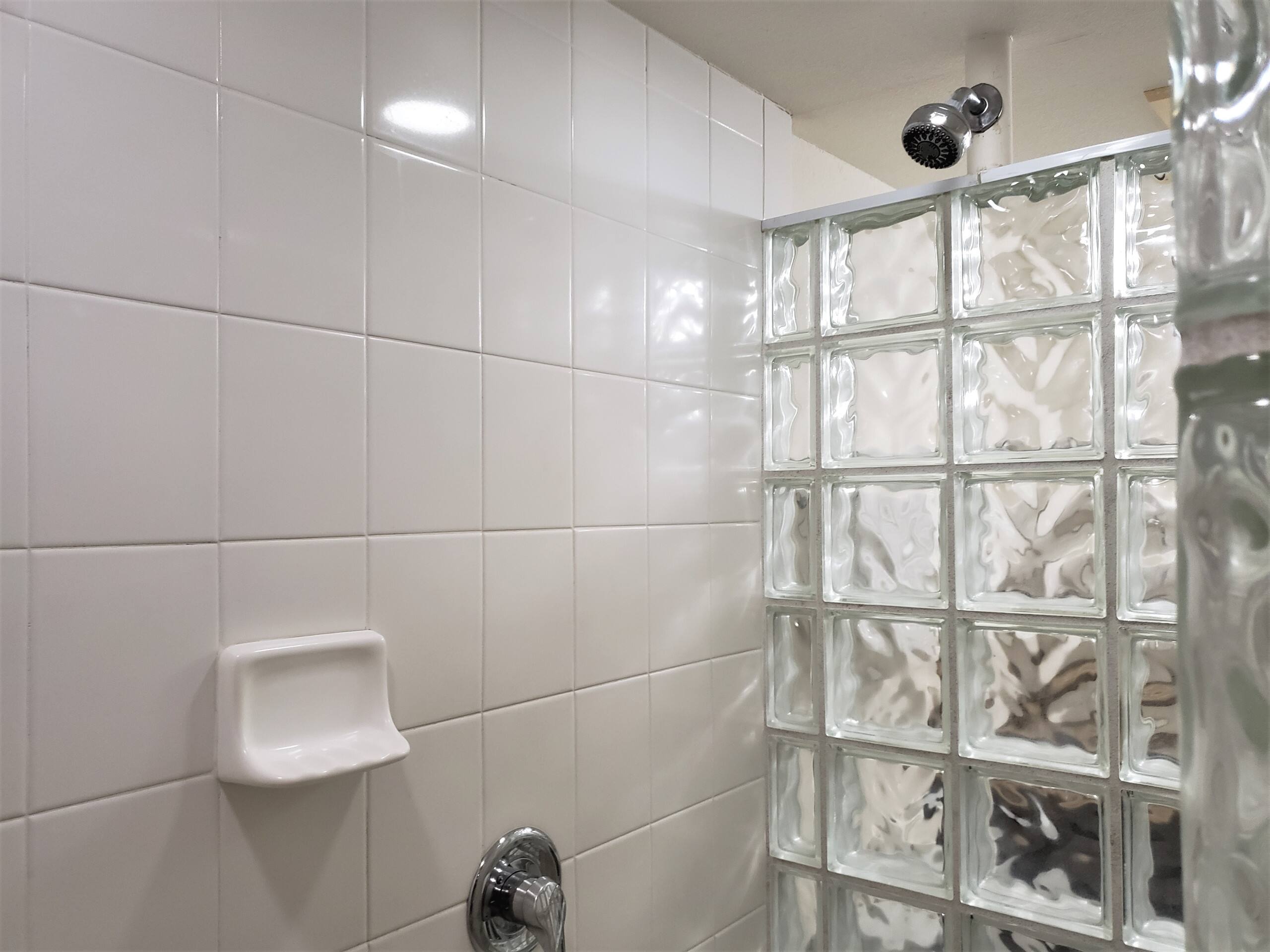 Condo in Kihei · ★4.79 · 3 bedrooms · 5 beds · 2 shared baths - Image 15