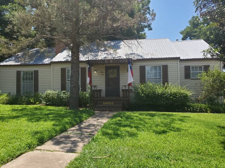 Lake Nocona Vacation Rentals & Homes Texas, United States Airbnb