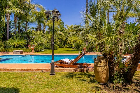 Villa Gialla – Villa with pool