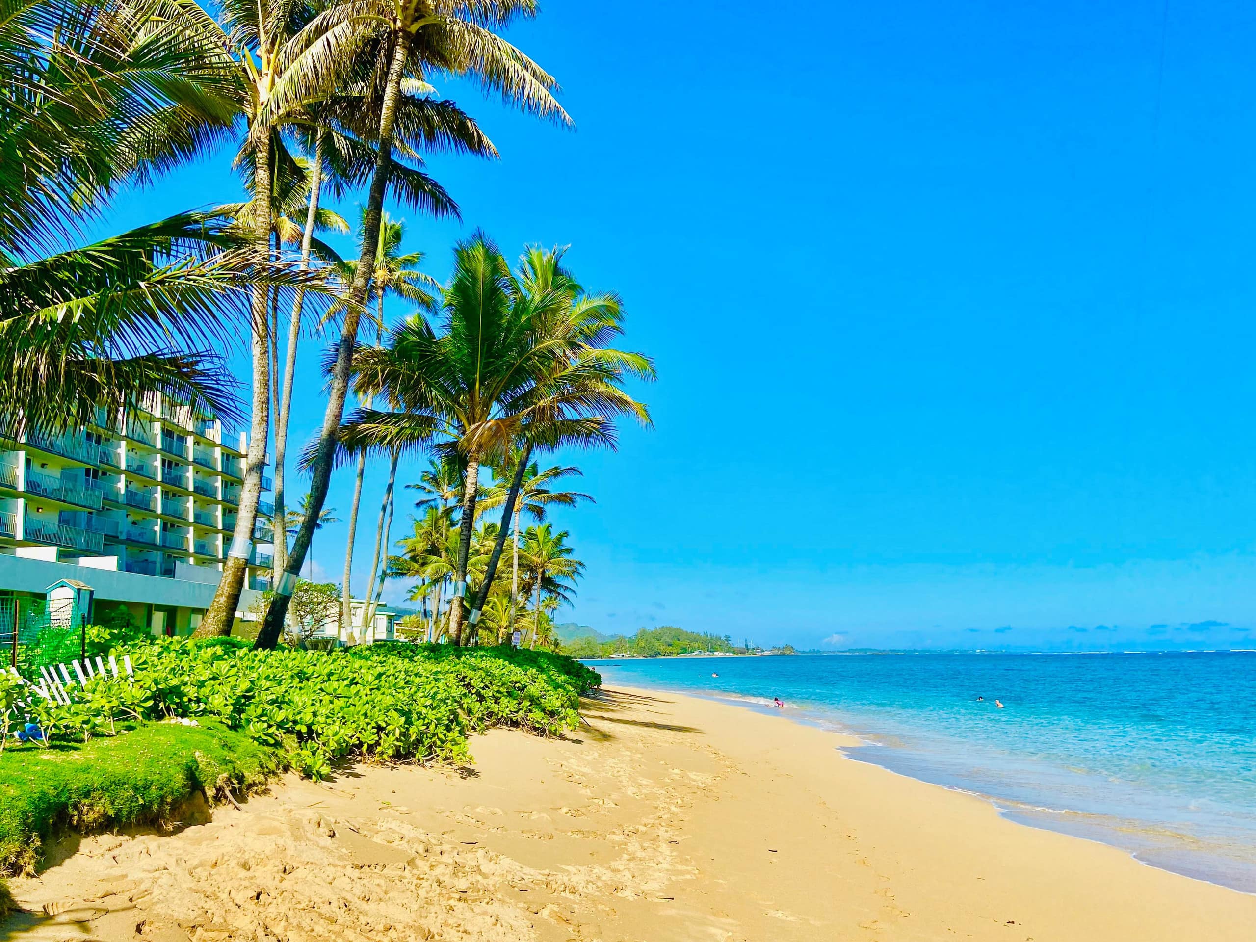 Condo in Hauula · ★4.75 · 1 bedroom · 2 beds · 1 private bath - Image 3