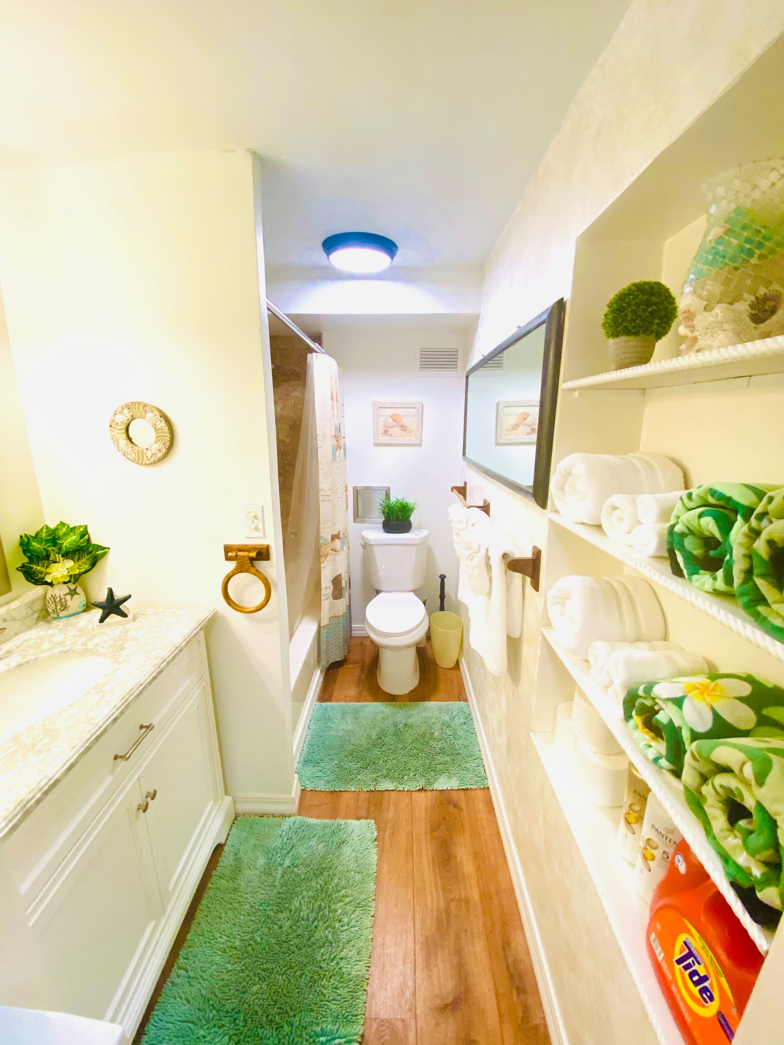 Condo in Hauula · ★4.75 · 1 bedroom · 2 beds · 1 private bath - Image 30