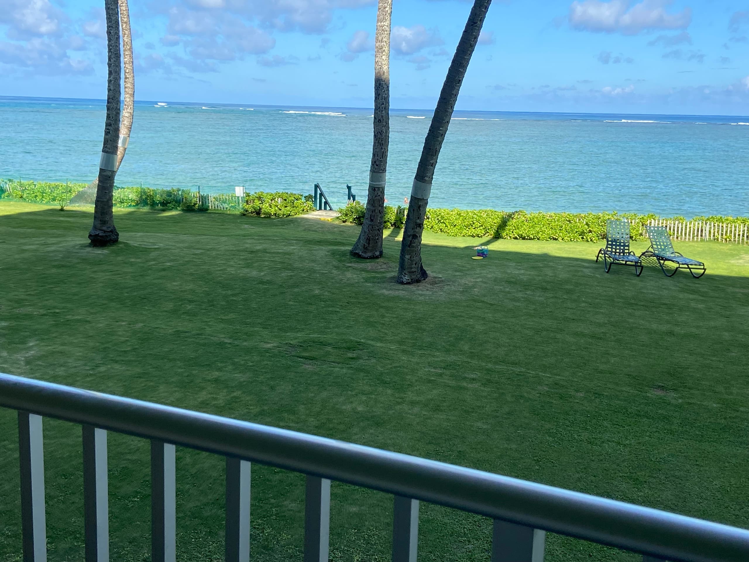 Condo in Hauula · ★4.75 · 1 bedroom · 2 beds · 1 private bath - Image 50