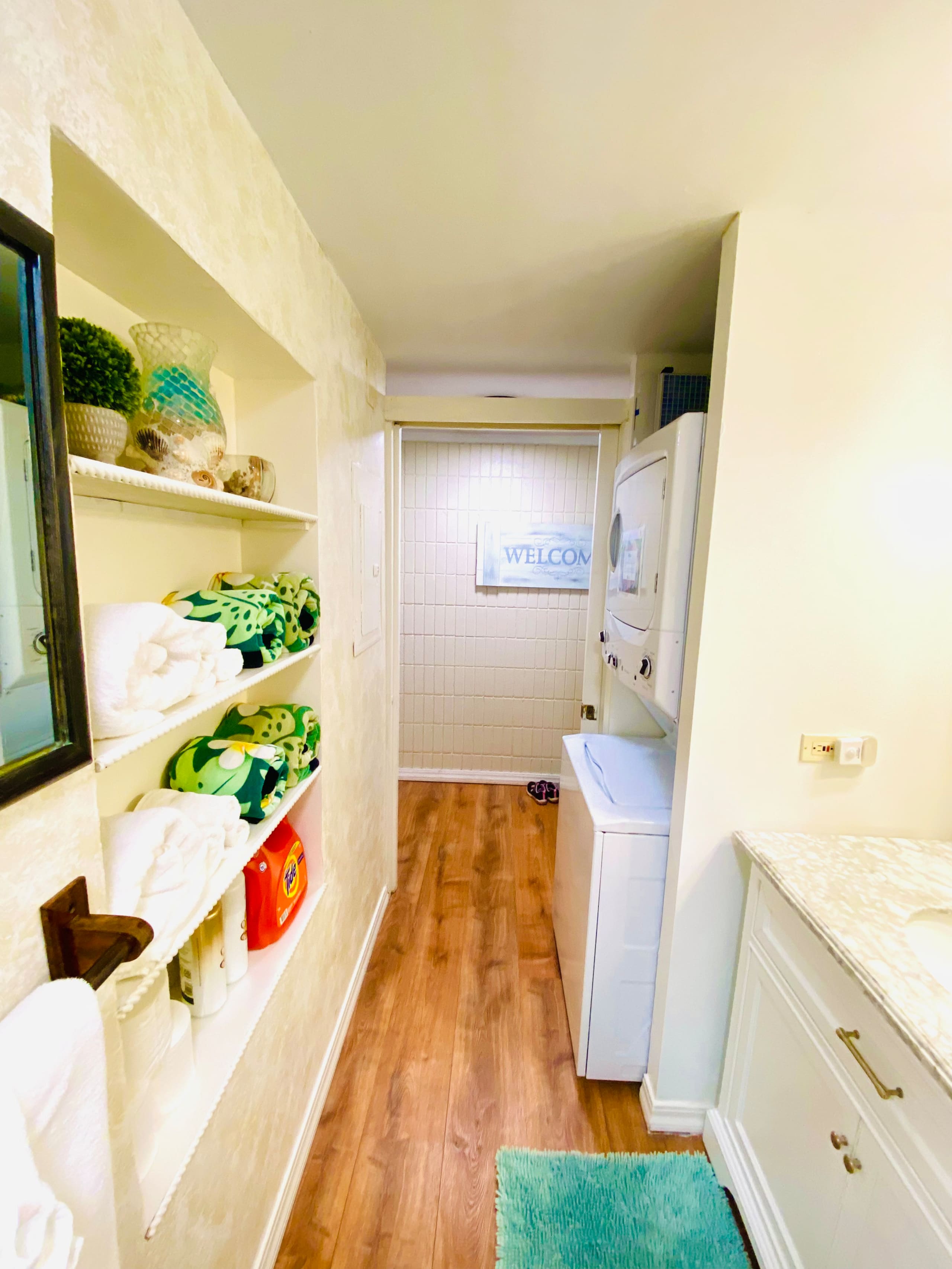 Condo in Hauula · ★4.75 · 1 bedroom · 2 beds · 1 private bath - Image 36