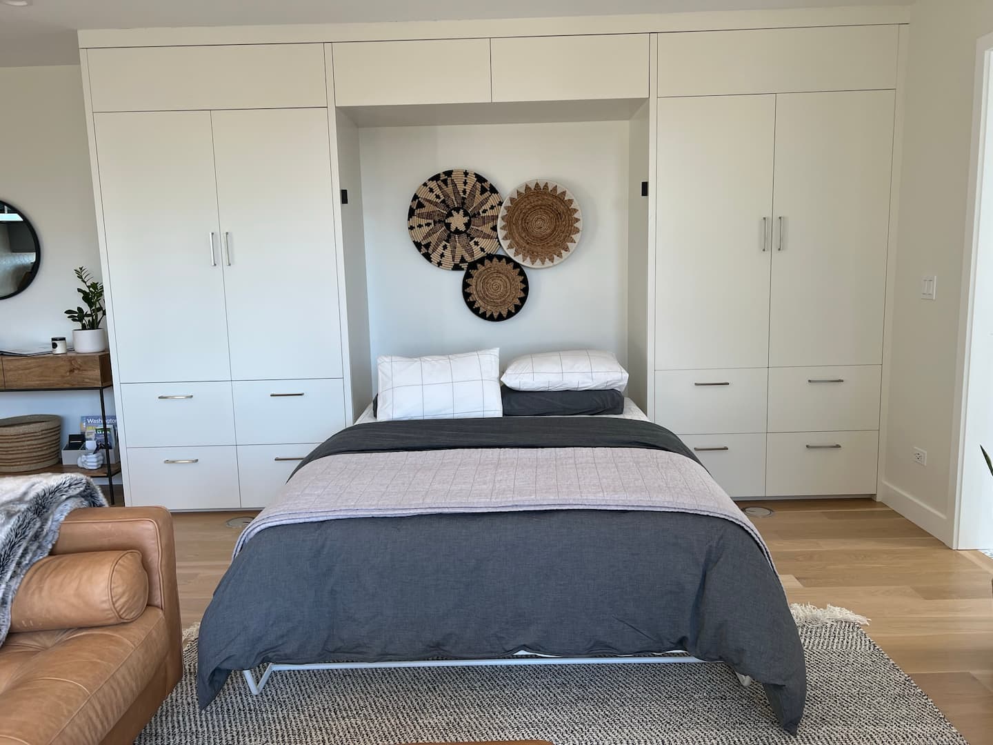 Modern Studio