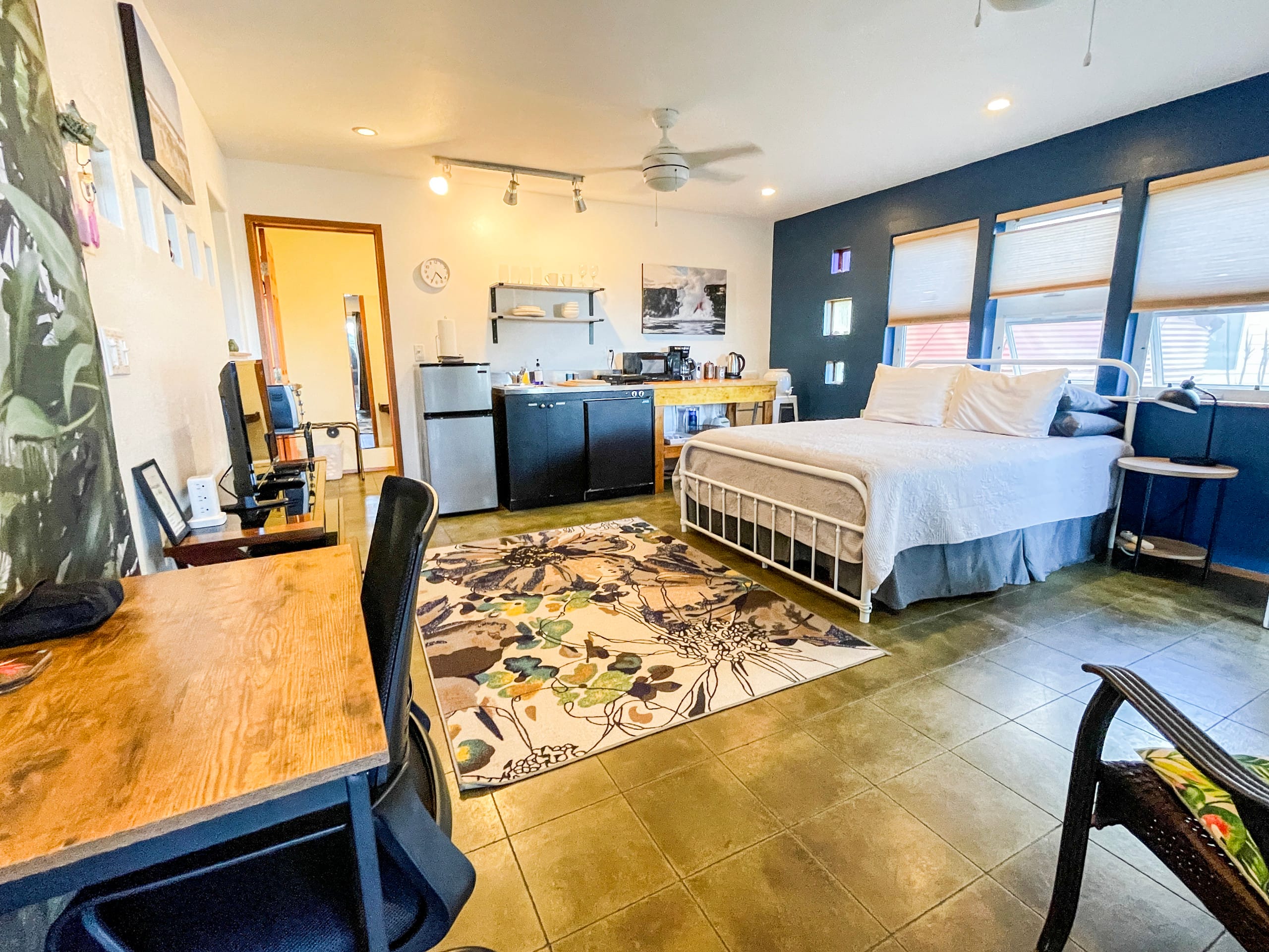 Home in Pahoa · ★4.82 · Studio · 1 bed · 1 private bath - Image 11