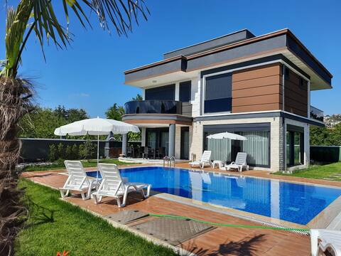 Sapanca Villa Klass (Heated Pool)