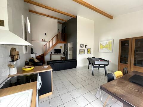 Bright high Jura duplex