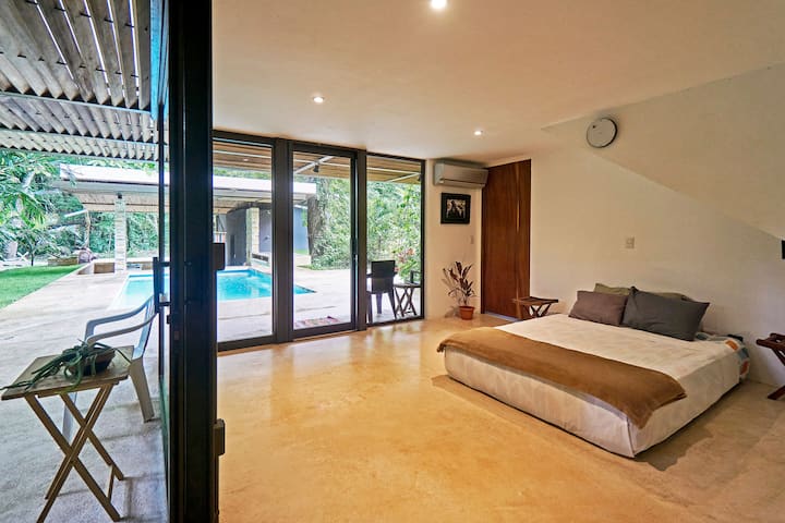 Спална соба на долниот кат 2021