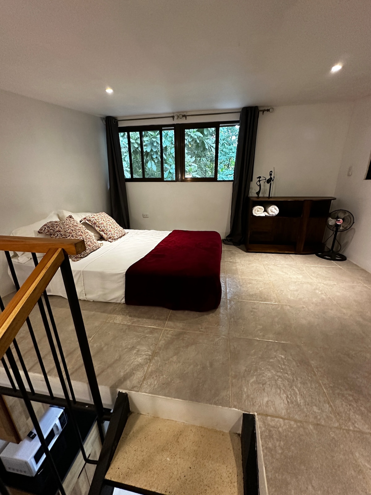 Двойно

легло в спалнята