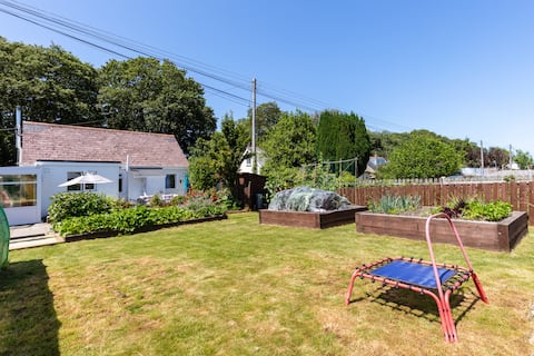 The Good Life on the coast!