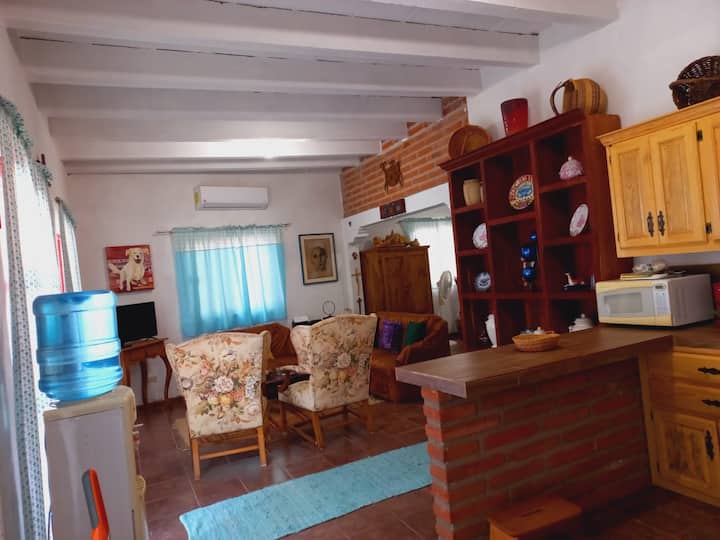 Hermosa Casita Acogedora! - Álamos