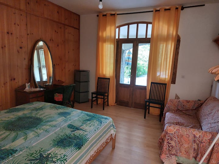 dormitorio doble en planta baja