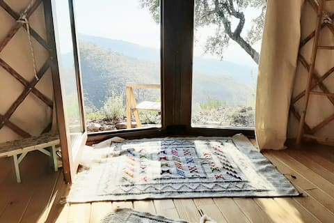 Successful Airbnb property: Peaceful Artist’s Yurt with Stunning Sea View in Salobreña