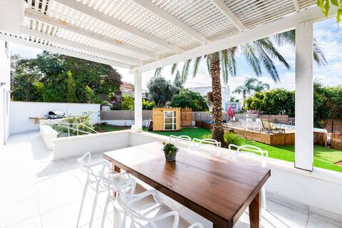 Sea view villa